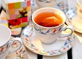 Be careful if you drink tea with tea bag, it can kill your life