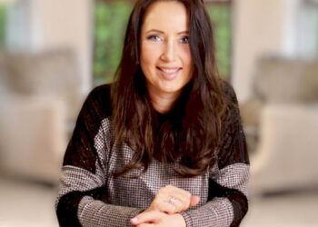 Business Coach Rina Slusnyte: How to Sell Your Knowledge and Make € 10K a Month When you are Just Starting Out