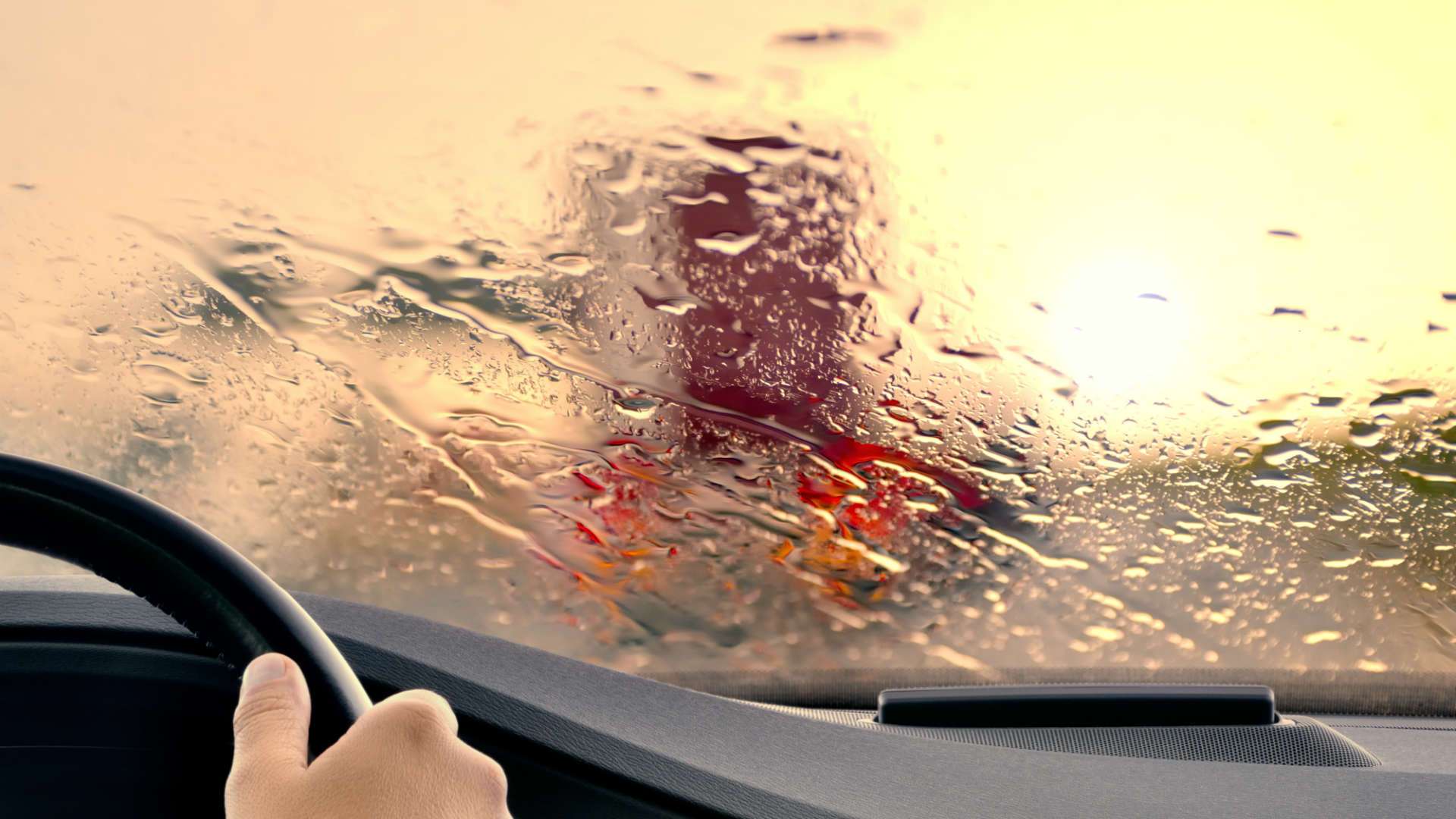 How to drive safely in summer rain