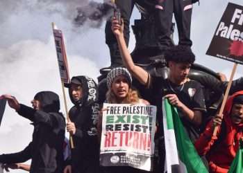 Pro-Hamas marchers on our streets make me ashamed of my country – Govt must act to stop us looking weak on world stage