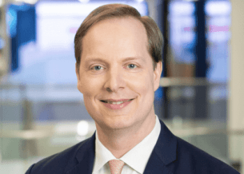 Podcast 61: Why bad news can be good for business publishers with Dow Jones CEO Almar Latour