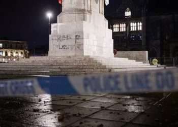 Rochdale Cenotaph: Two charged with ‘racially aggravated criminal damage’ after war memorial defaced