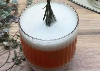 How to make M&S’ Christmas ‘sparkle’ cocktail at just 70p a drink – and it includes a very iconic booze