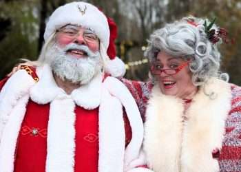 I’m a real Santa but council is booting me out of grotto where we spoil kids for £17.50 per child – Mrs Claus is gutted