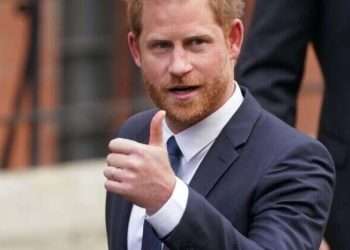 ‘Extensive’ phone-hacking at Mirror titles from 2006 to 2011, Prince Harry trial judge finds