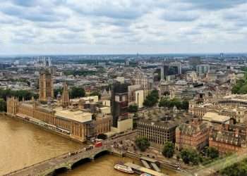 10 best private schools in the UK and where to live nearby