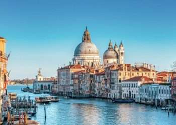 Warning for tourists planning to visit iconic Italian destination this summer