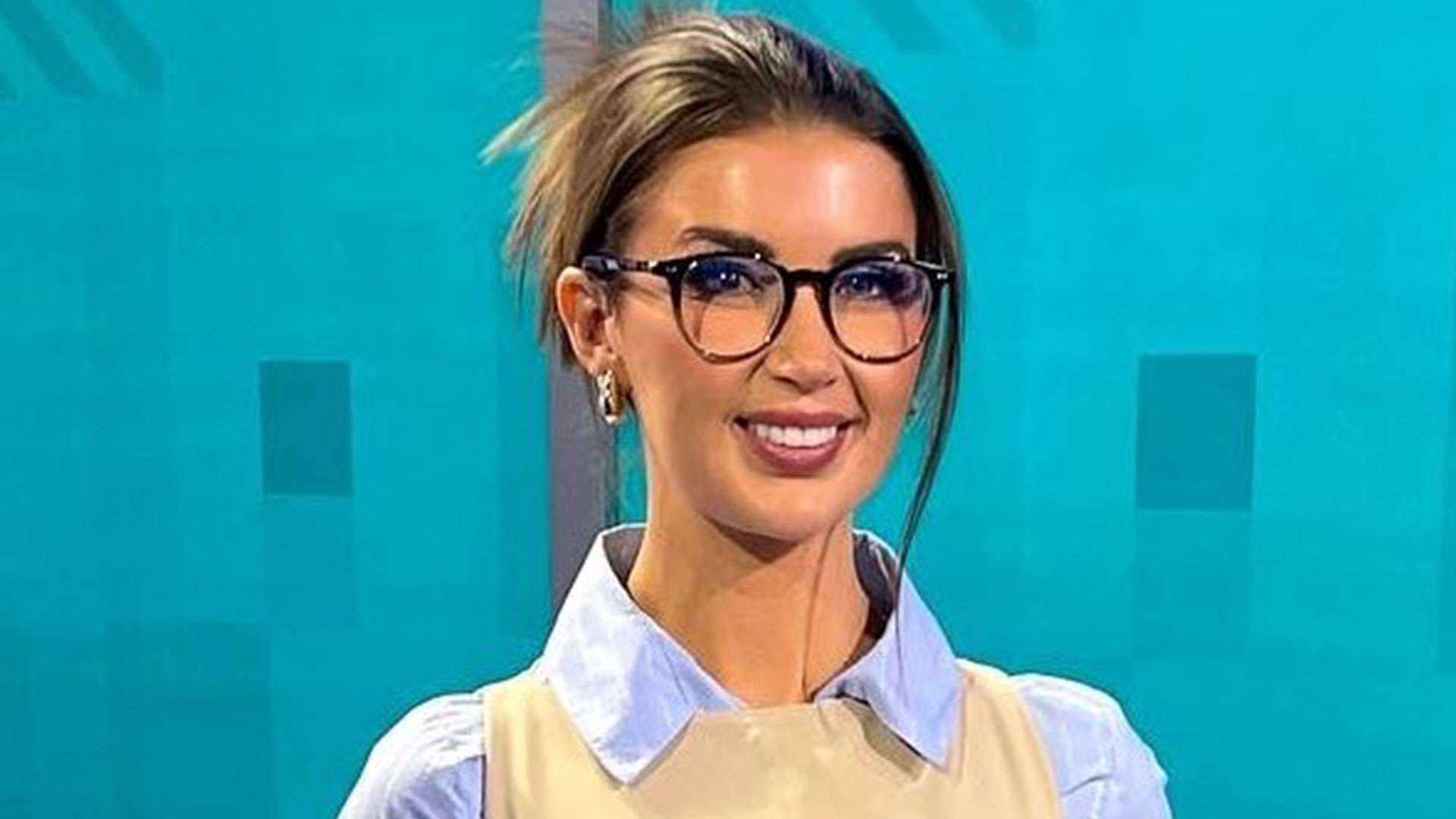 Sky Sports racing host Kate Tracey told she should ‘come with a health warning’ as she flashes legs in thigh-high boots