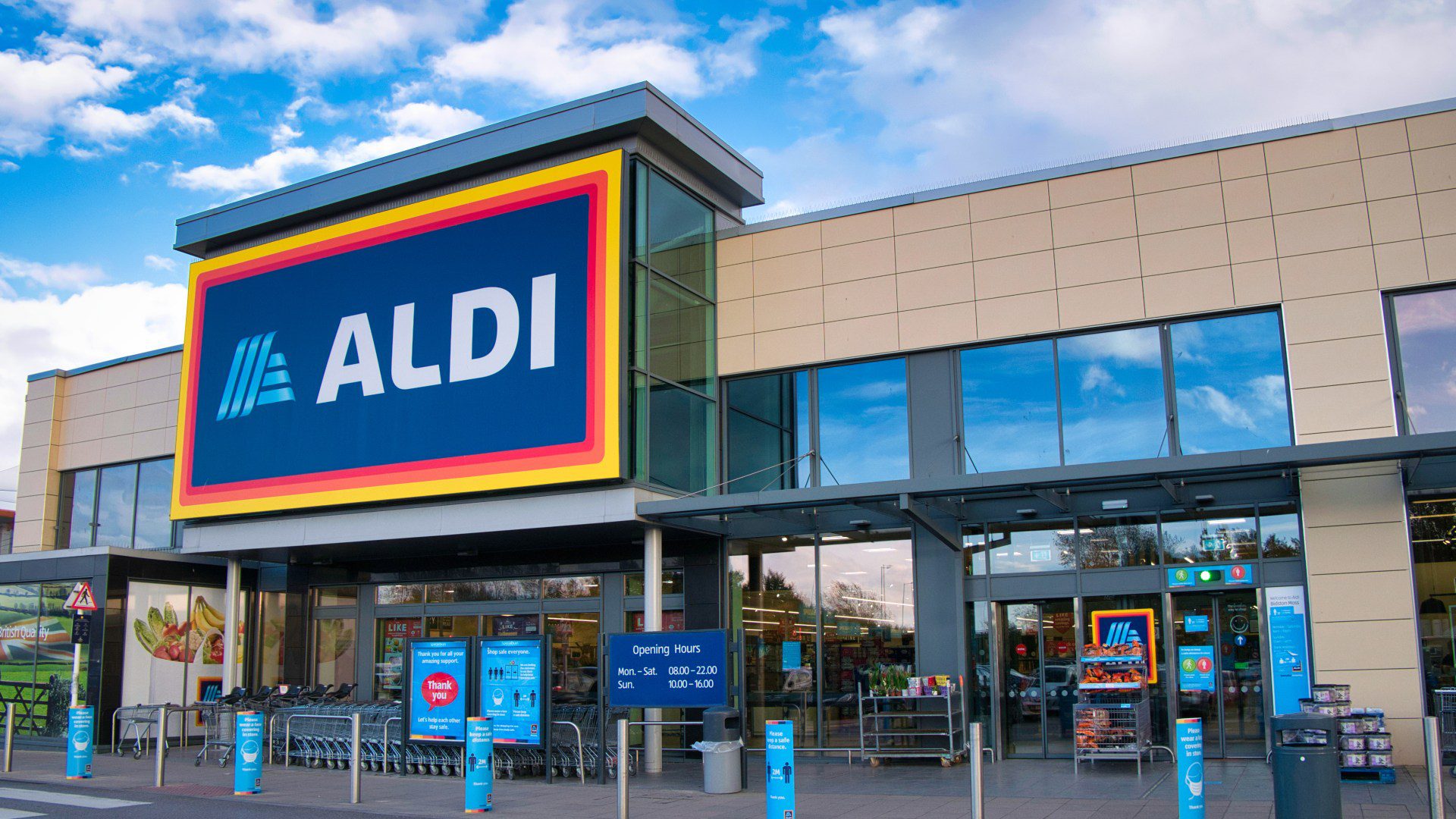‘Get stocking up’ urge sweet-toothed shoppers as £1.75 Haribos scanning for just 9p at Aldi tills