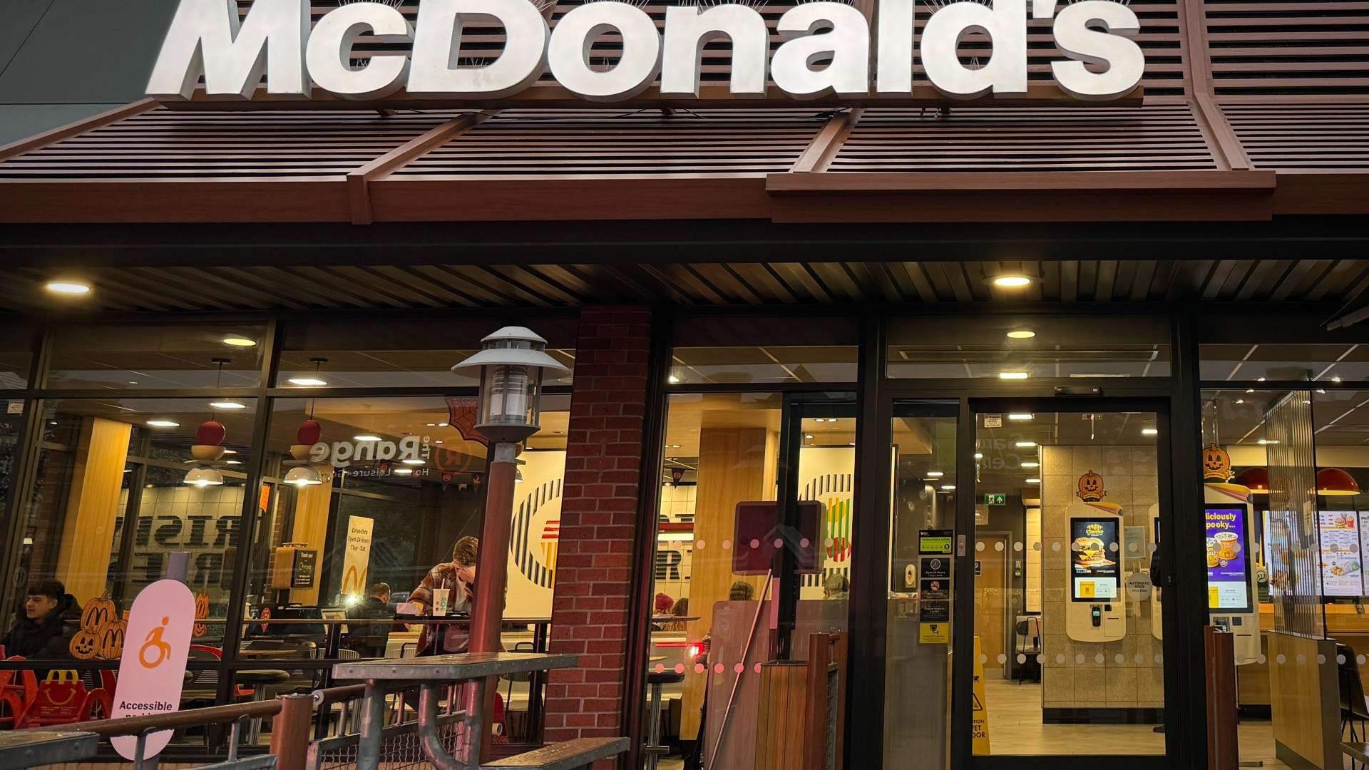 Savvy mum defends herself after sharing McDonald’s ‘hack’ for feeding 3 kids on a budget & insists she’s not ‘stingy’