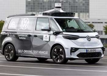 Self-driving cars 'on UK roads from 2026' as new bill becomes law