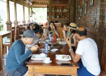 Best 200 Hour yoga teacher training Ubud Bali