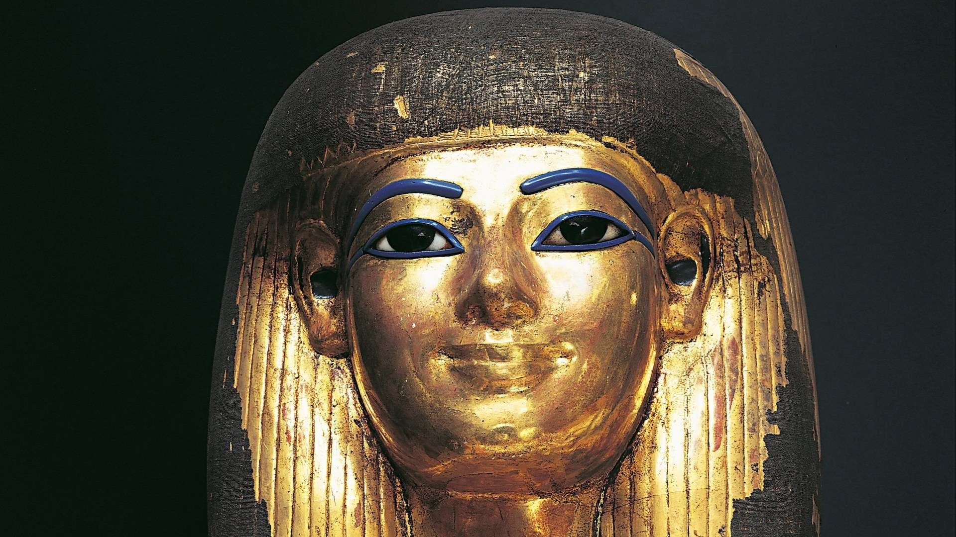 Divers find ancient long-lost carvings of Tutankhamun’s grandfather buried at bottom of Nile River & may unveil secrets
