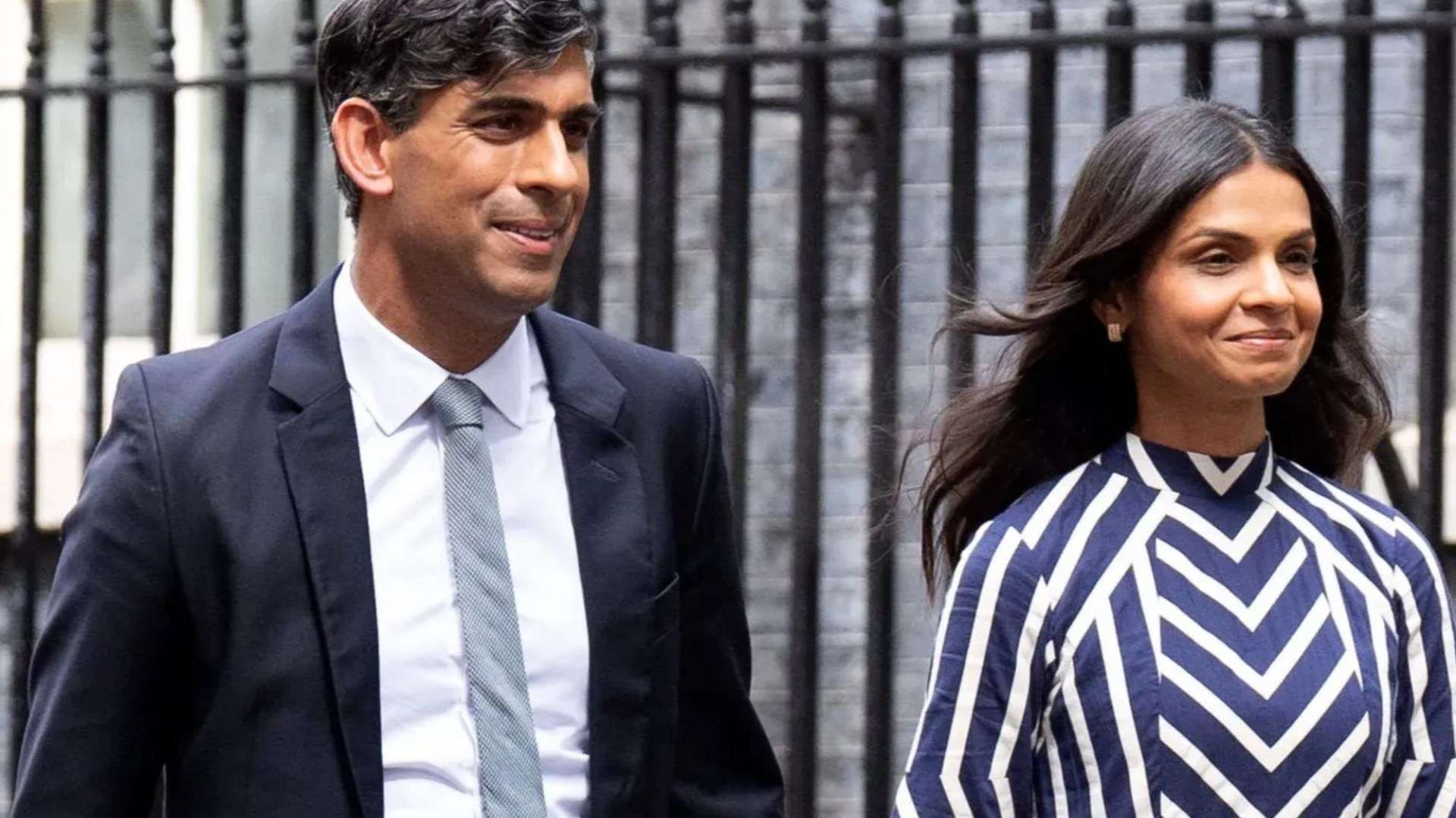 Tories are now on life support after this truly historic and humiliating defeat