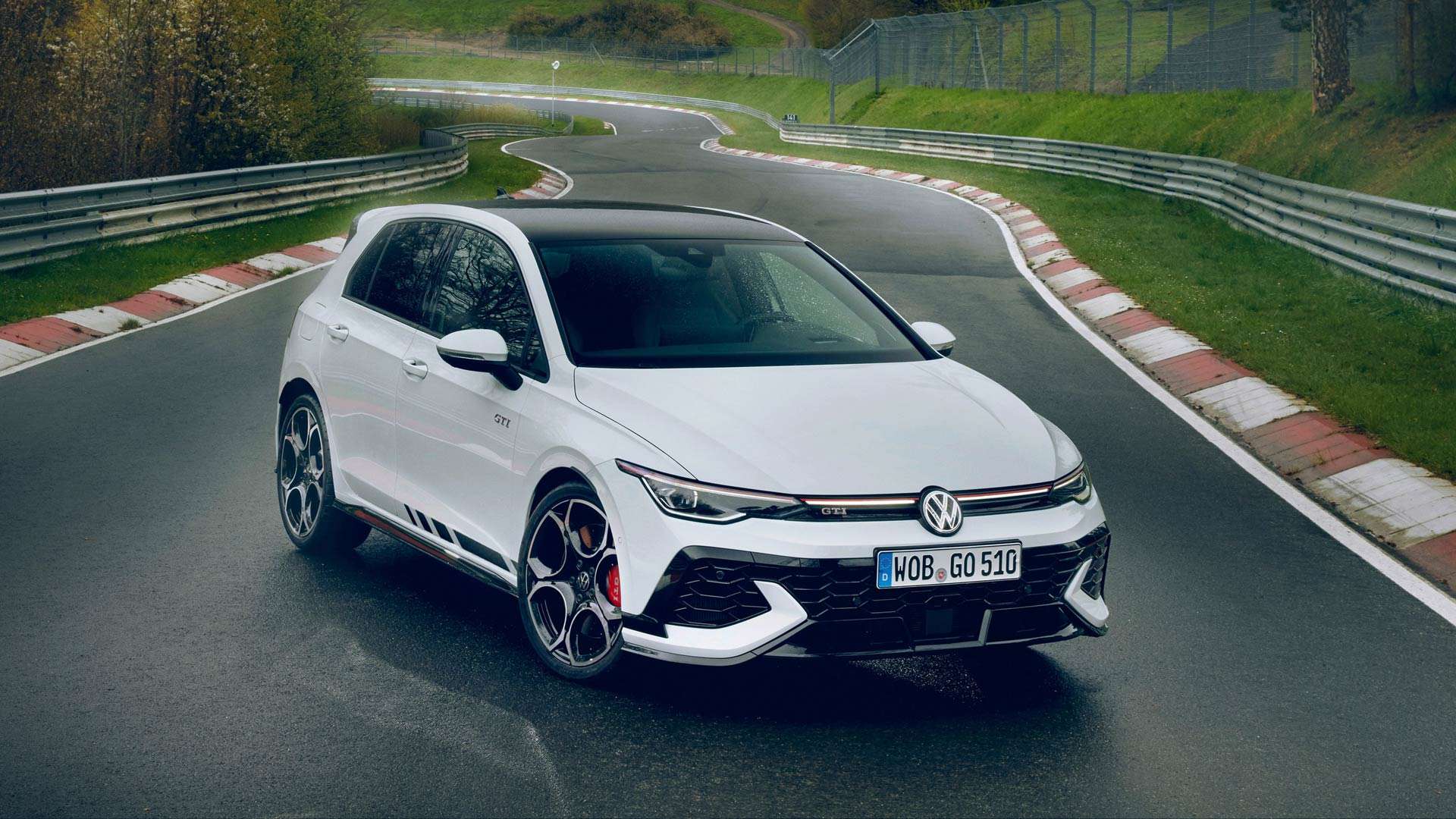 New VW Golf GTI Clubsport and Golf R prices and specs revealed