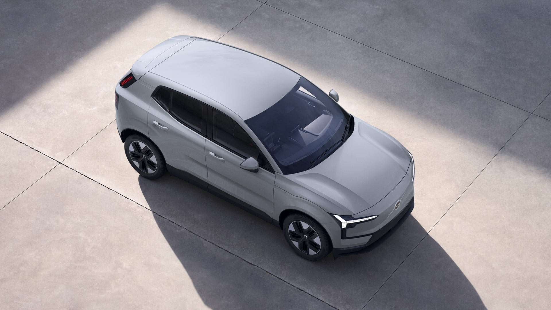 Volvo launches cut-price version of new EX30 electric SUV