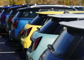 Motorists 'could claim billions' after car finance commissions payback ruling