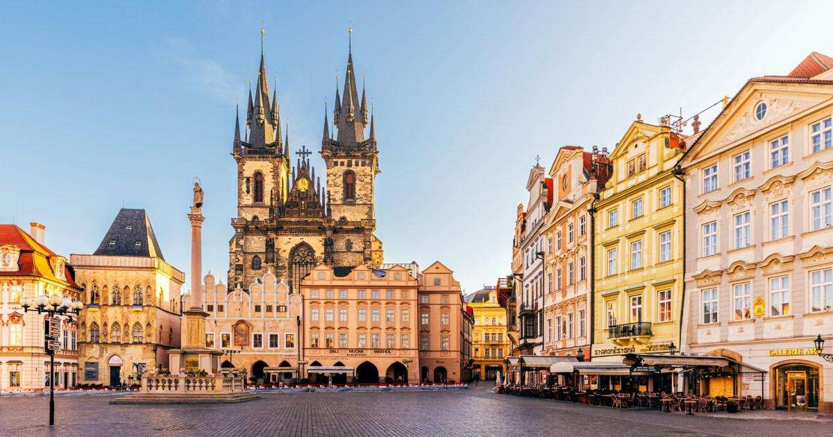 Popular European party city announces ban on bar crawls