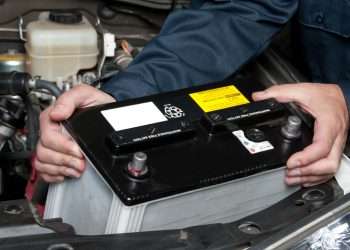 How to charge a car battery