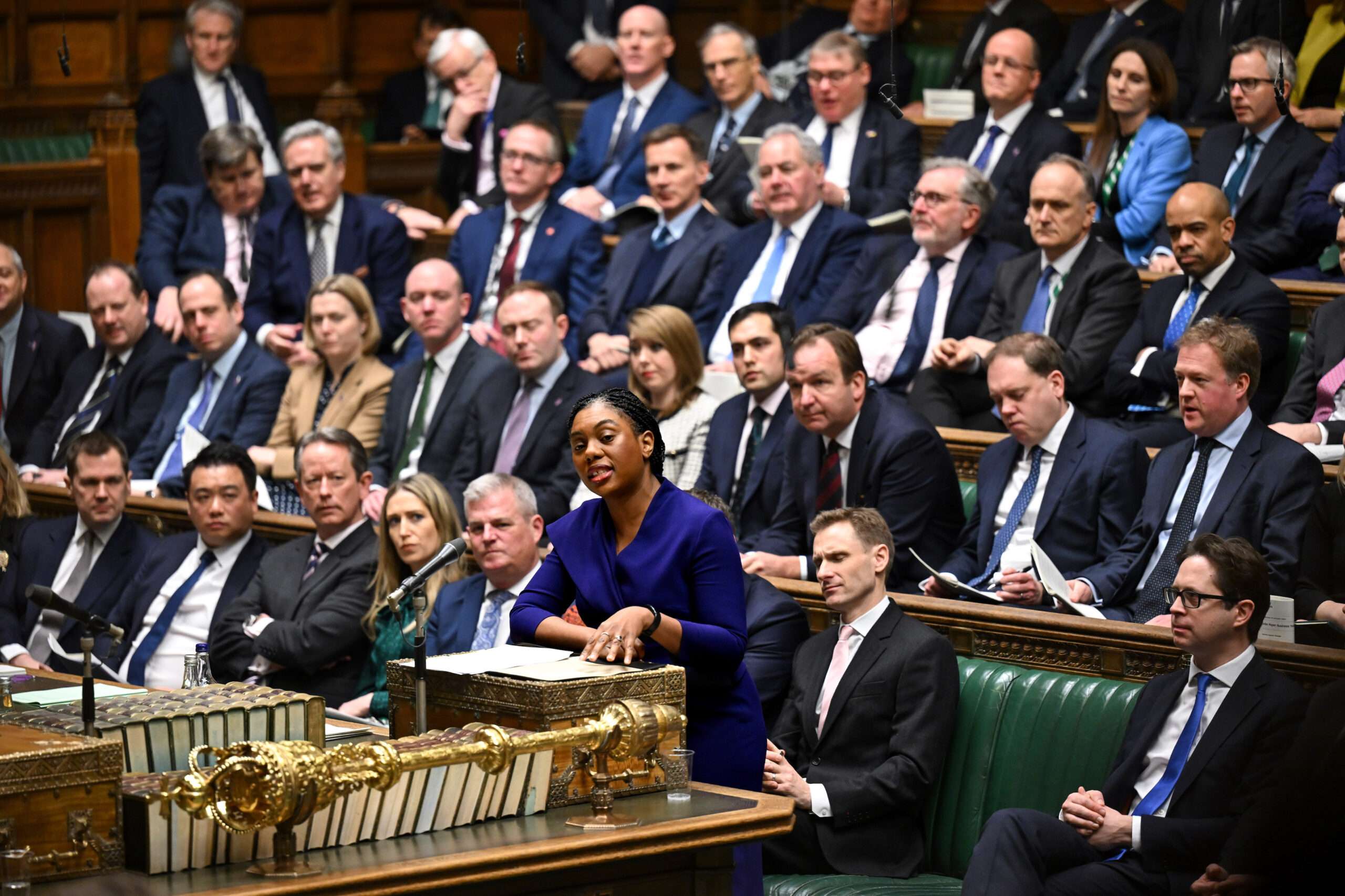 PMQs verdict: Kemi Badenoch, belatedly, picks the right battle