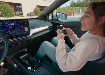 You can now play Pac-man in your Volkswagen