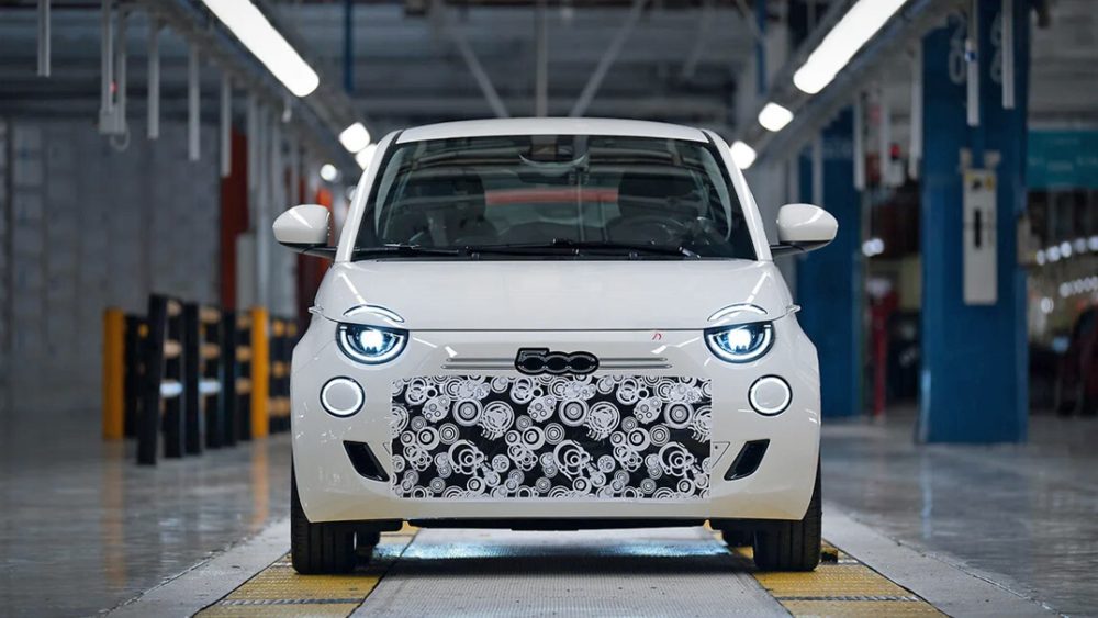 Electric Fiat 500 Takes a U-Turn With Switch to Hybrid Petrol Power