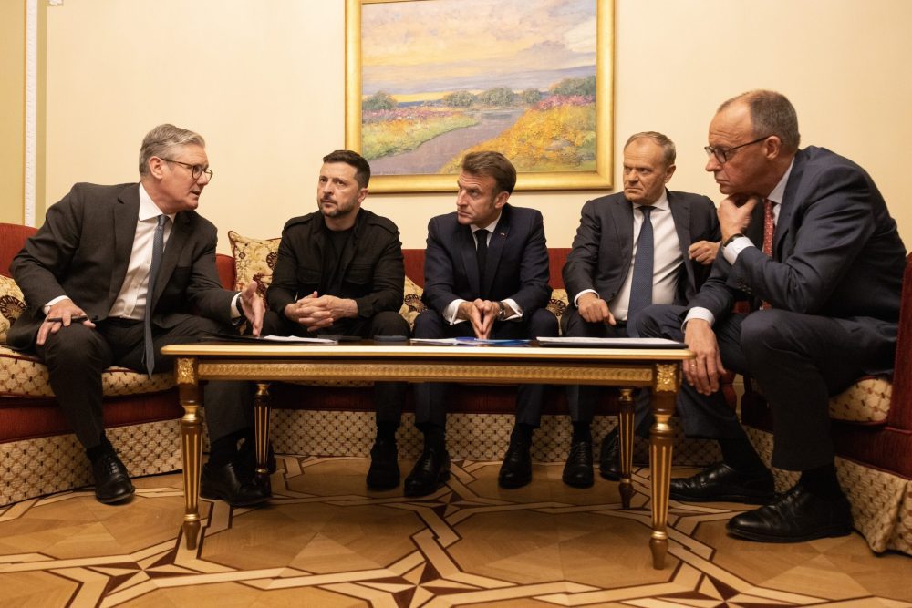 Keir Starmer: Putin must ‘pay the price’ for avoiding peace