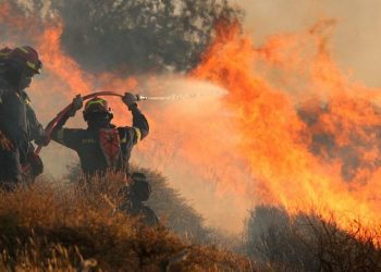 Is it safe to travel to Crete? Latest tourist advice amid wildfire evacuations