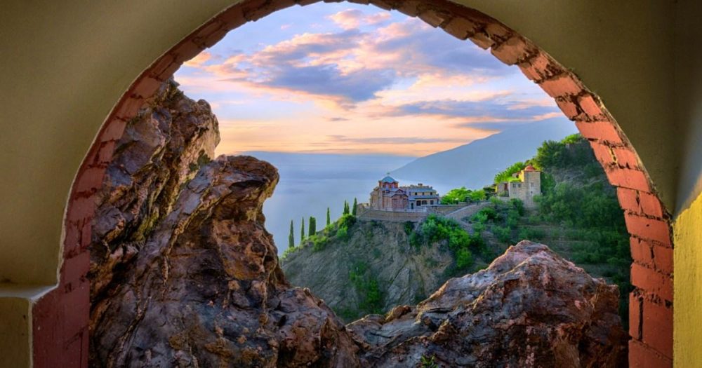 Europe’s 20 cheapest beach towns revealed – golden sand and £33 flights