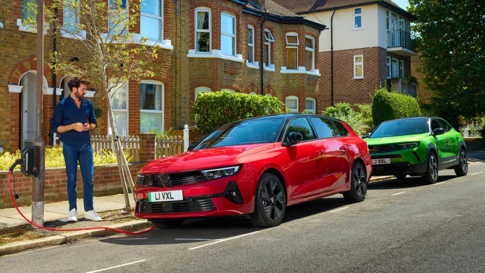 Over 12,500 UK Streets Demand Urgent Access to EV Charging