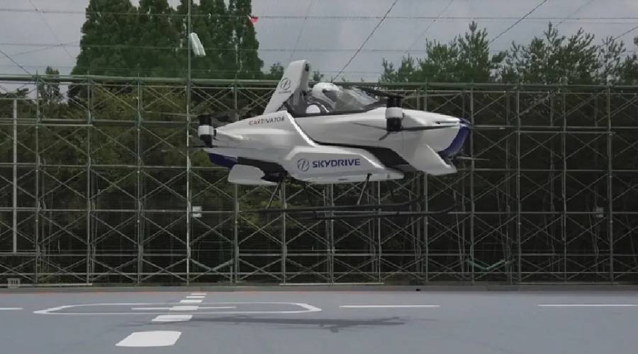 Chinese company begins trial production of flying car, receives thousands of orders
