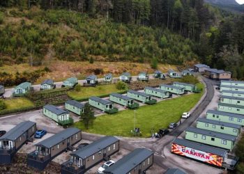 Popular UK holiday park chain goes into administration leaving 11 resorts at risk