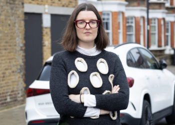 You're not imagining it, electric cars do make you sick