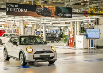 BMW factories have moved one million cars without drivers